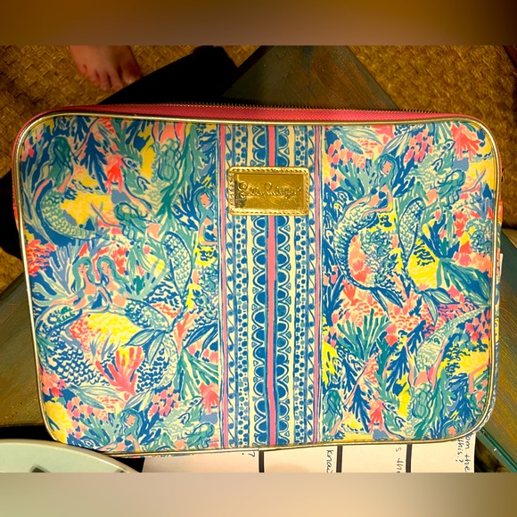 Lilly Pulitzer Accessories Lilly Pulitzer Laptop Sleeve Poshmark